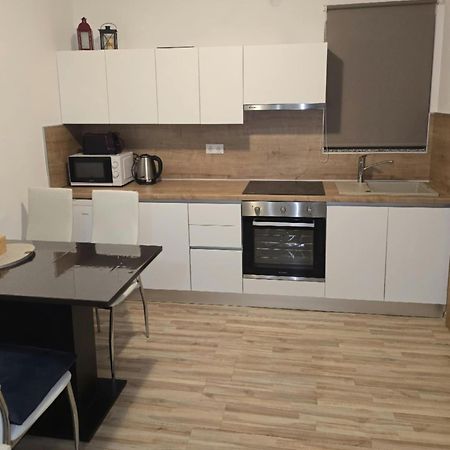 Apartmani Baotic 주파나 외부 사진